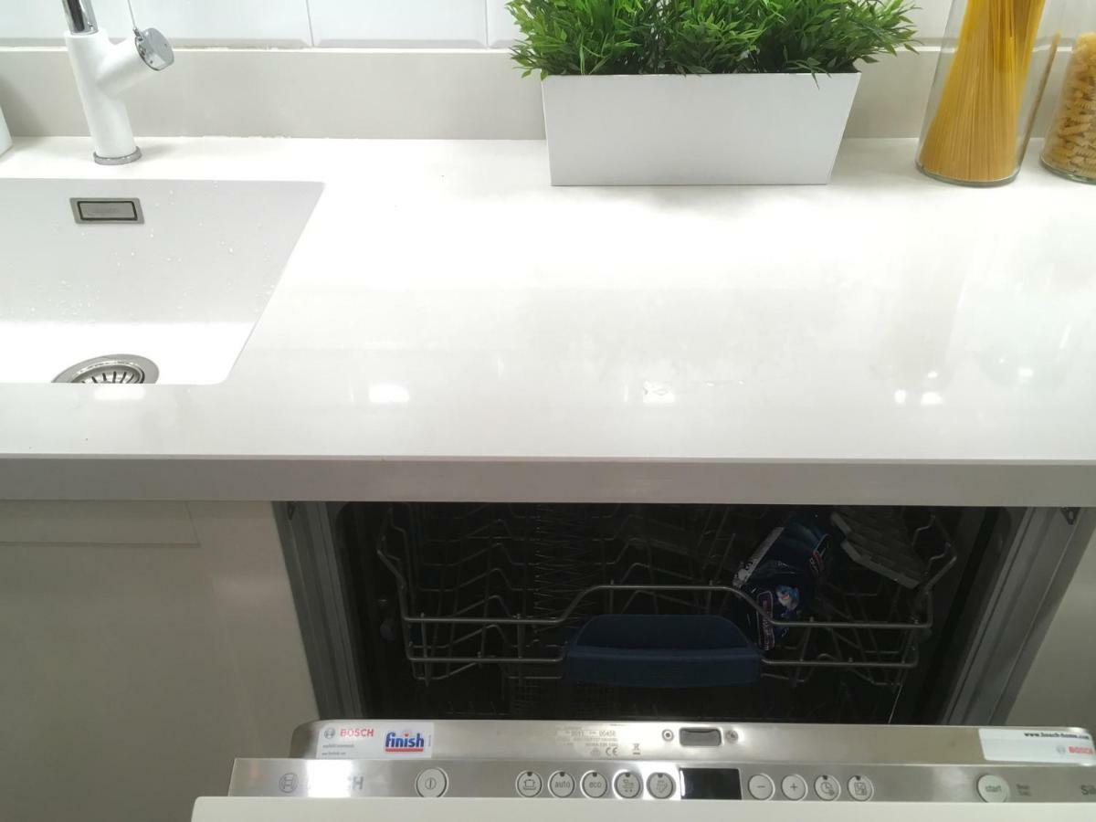 A Luxury Apartment With Patio And Bbq Sofia Zewnętrze zdjęcie