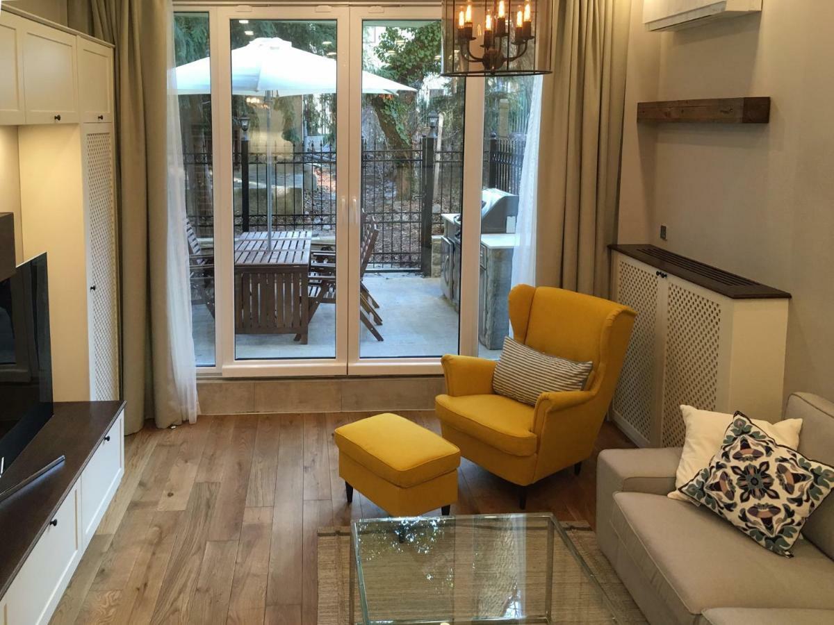 A Luxury Apartment With Patio And Bbq Sofia Zewnętrze zdjęcie